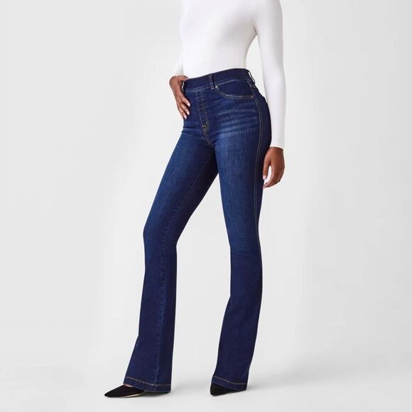 SPANX Midnight Shade Pull On Flare Jeans​​ Medium Dark Wash Western Casual - Picture 1 of 11
